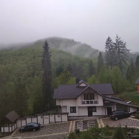 Отель Medova