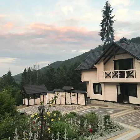 Отель Medova