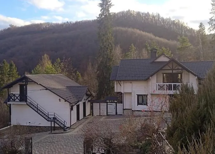 Medova Otel *