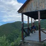 Medova * Kossiv